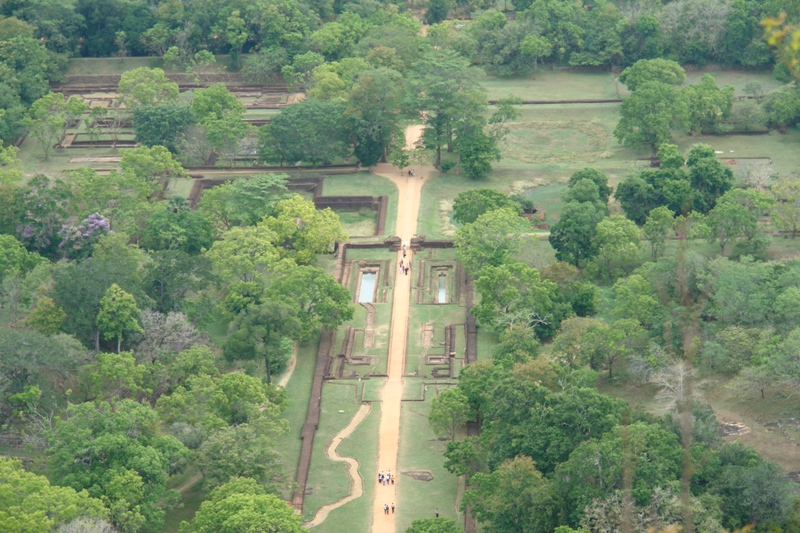 Вид с вершины королевского дворца, Сигирия, Шри-Ланка (On the top of the rock, Sigiriya, Sri-Lanka)
